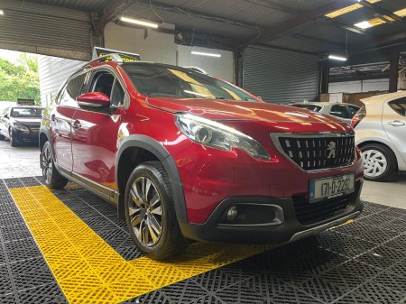 2017 Peugeot 2008 1.2 Puretech 82bhp Allure Glass Roof Nav
