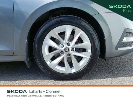 2022 Skoda Octavia - photo 9