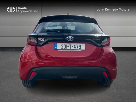 2023 Toyota Yaris - photo 4