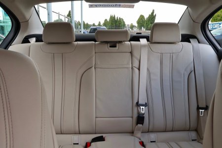 2021 BMW 5-Series - photo 16
