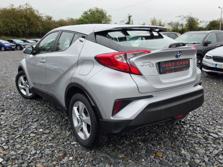 2018 Toyota C-HR - photo 2