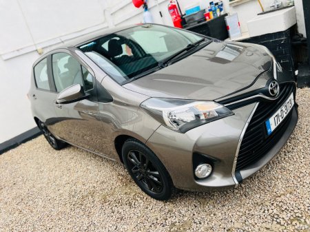 2017 Toyota Yaris - photo 12