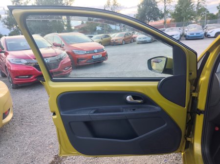 2017 Volkswagen up! - photo 11