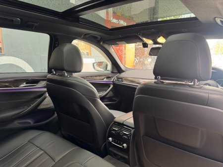 2019 BMW 5-Series - photo 18