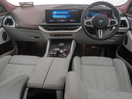 2025 BMW XM - photo 4