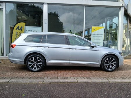 2022 Volkswagen Passat - photo 4