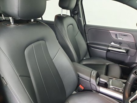 2022 Mercedes-Benz EQA - photo 42