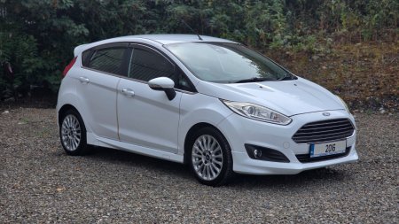 2016 Ford Fiesta