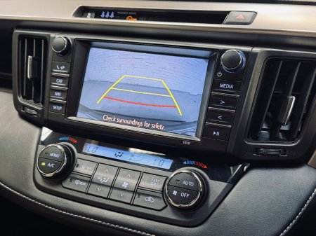 2018 Toyota RAV4 - photo 14
