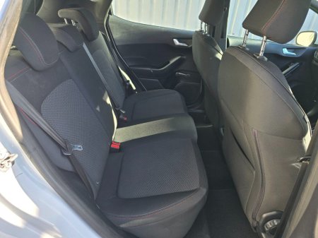 2018 Ford Fiesta - photo 19