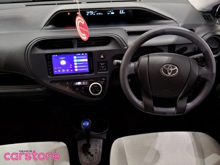 2021 Toyota Aqua - photo 11