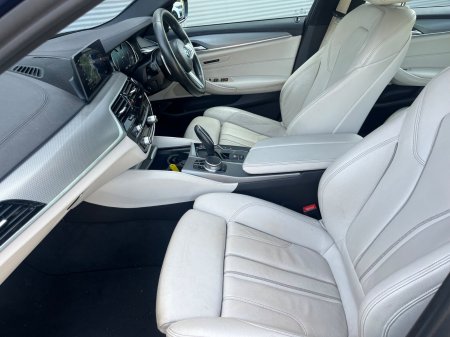 2017 BMW 5-Series - photo 22