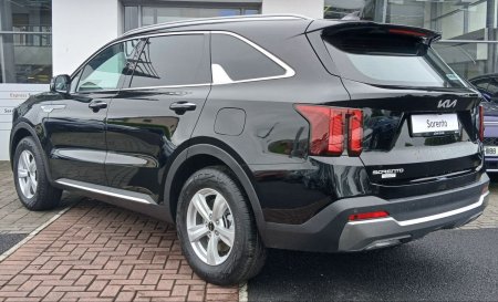 2027 Kia Sorento - photo 4
