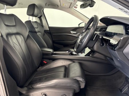 2020 Audi e-tron - photo 28