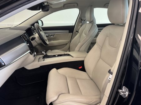 2020 Volvo S90 - photo 8