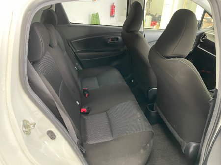 2020 Toyota Yaris - photo 15