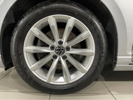 2022 Volkswagen Passat - photo 12