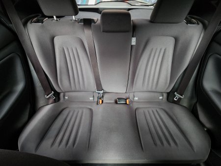 2023 Toyota Yaris - photo 32