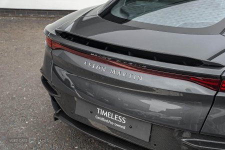 2019 Aston Martin DBS - photo 20
