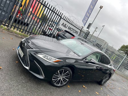 2023 Lexus ES - photo 2