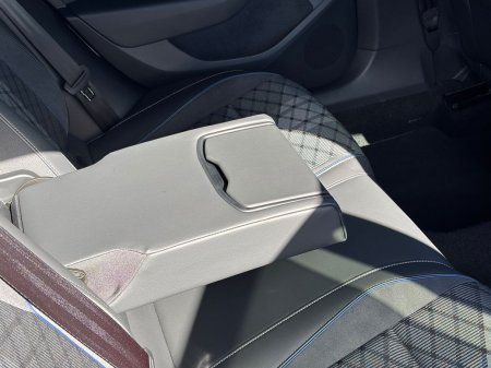 2025 Volkswagen Passat - photo 18