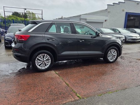 2021 Volkswagen T-Roc - photo 10