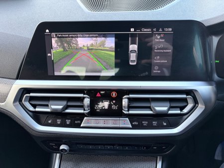 2021 BMW 3-Series - photo 14