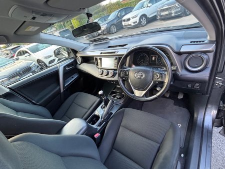 2017 Toyota RAV4 - photo 11