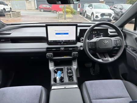 2026 Toyota RAV4 - photo 8