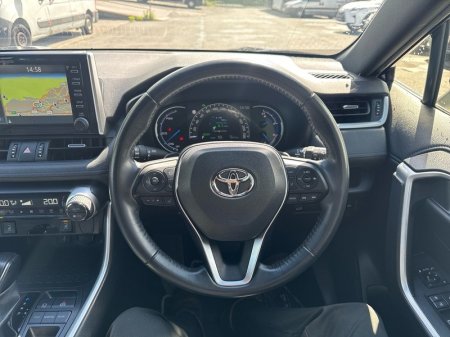 2022 Toyota RAV4 - photo 9