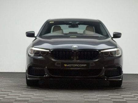 2018 BMW 5-Series - photo 2