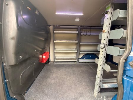 2021 Volkswagen Transporter - photo 32