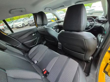 2021 Peugeot 208 - photo 9