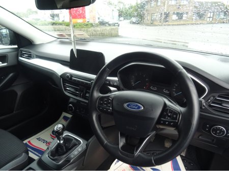 2019 Ford Focus - photo 12