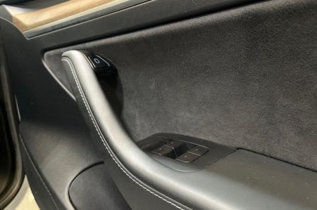 2021 Tesla Model 3 - photo 16