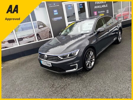 2017 Volkswagen Passat - photo 34