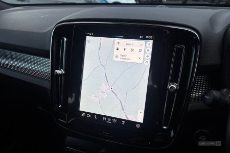 2025 Volvo XC40 - photo 14