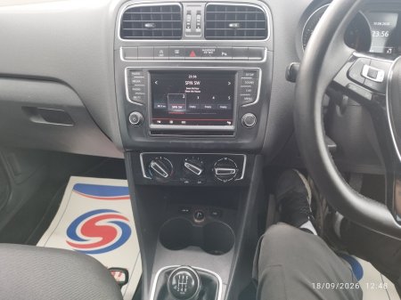 2015 Volkswagen Polo - photo 14