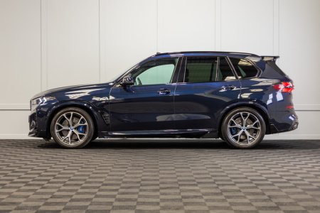 2023 BMW X5 - photo 3