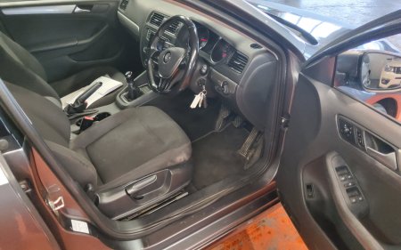 2017 Volkswagen Jetta - photo 11