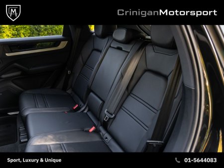 2025 Porsche Cayenne - photo 6