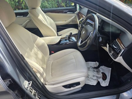 2019 BMW 5-Series - photo 11