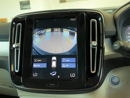 2020 Volvo XC40 - photo 16