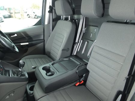 2024 Ford Transit Connect - photo 15
