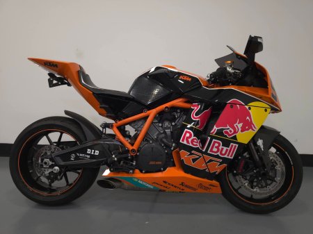 2010 KTM RC 8