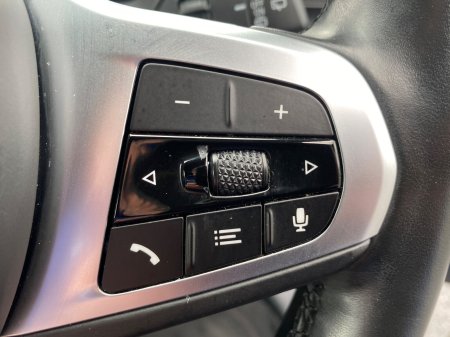 2023 BMW 1-Series - photo 21