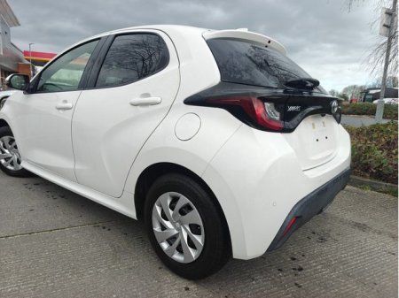 2020 Toyota Yaris - photo 3
