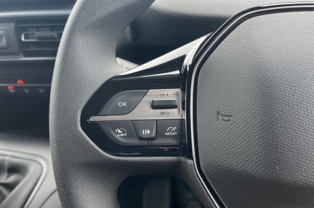2025 Peugeot Partner - photo 8