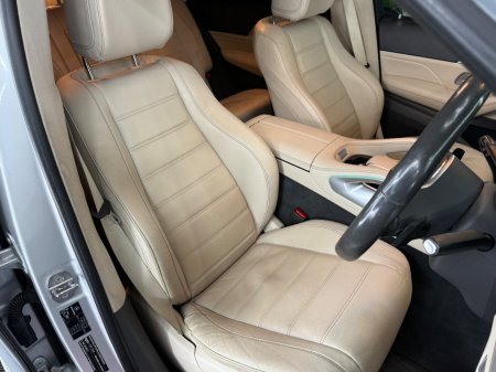 2020 Mercedes-Benz GLE - photo 30