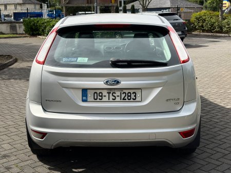 2009 Ford Focus - photo 6